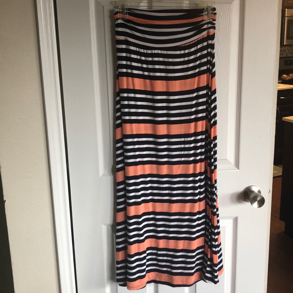 Striped maxi skirt